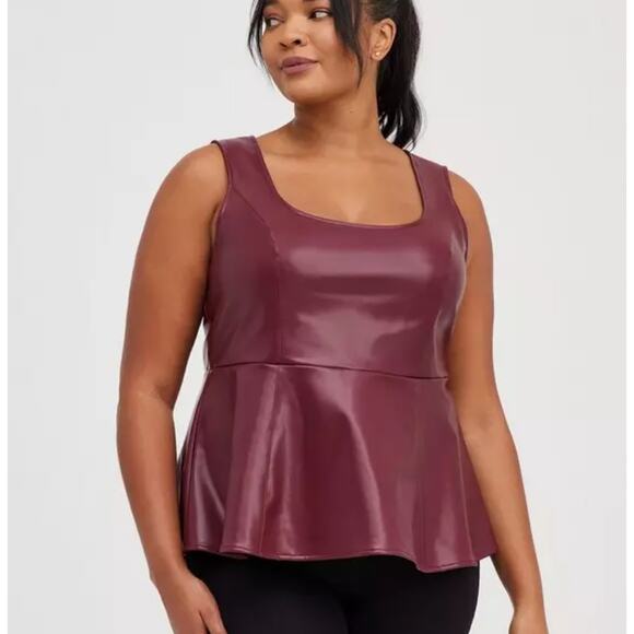 Torrid Faux Leather Peplum Blouse Plus Size 2X Wine Sleeveless Pullover Stretch - Picture 1 of 5